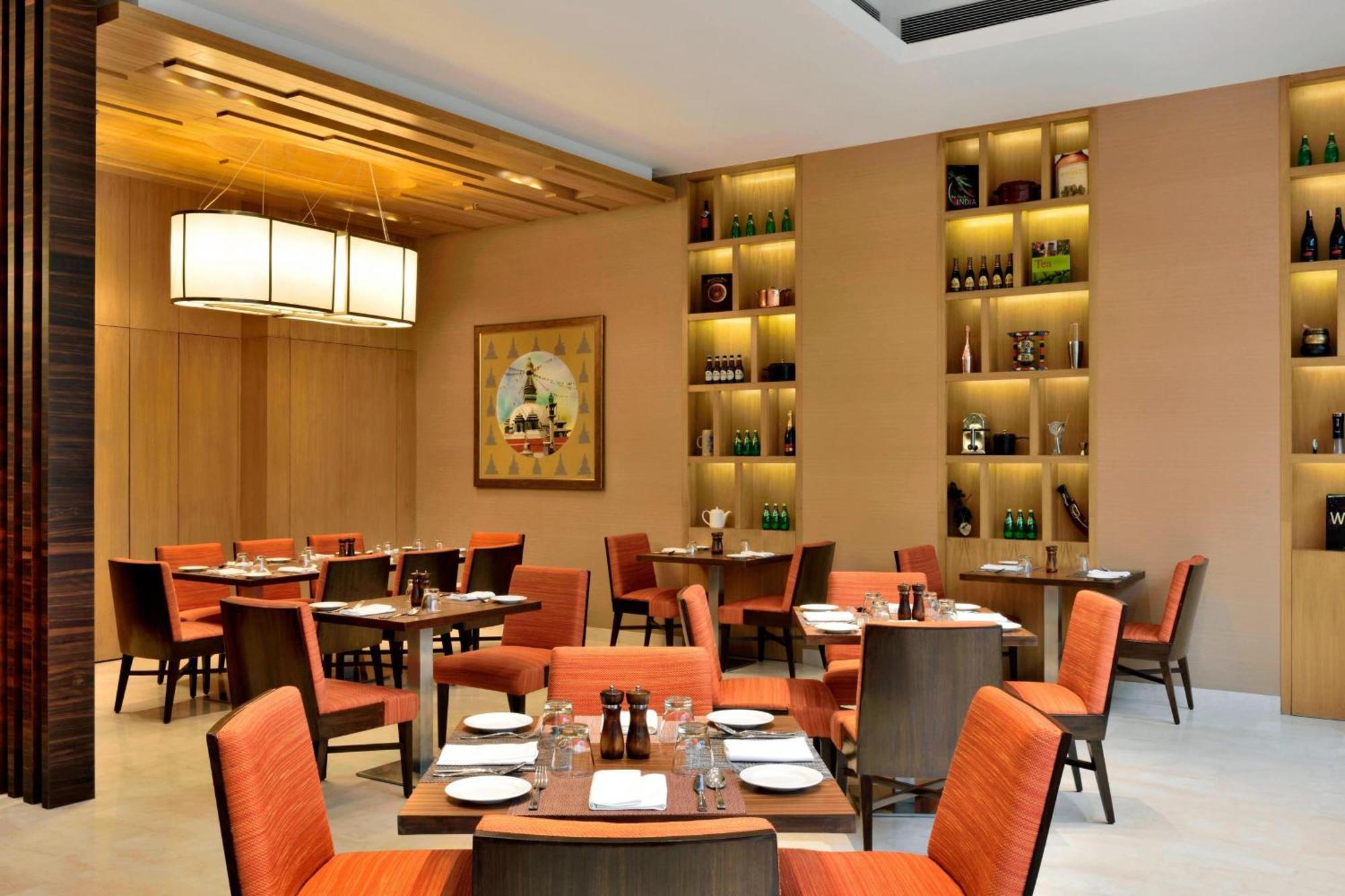 Hotel Fairfield By Marriott Kathmandu Exterior foto