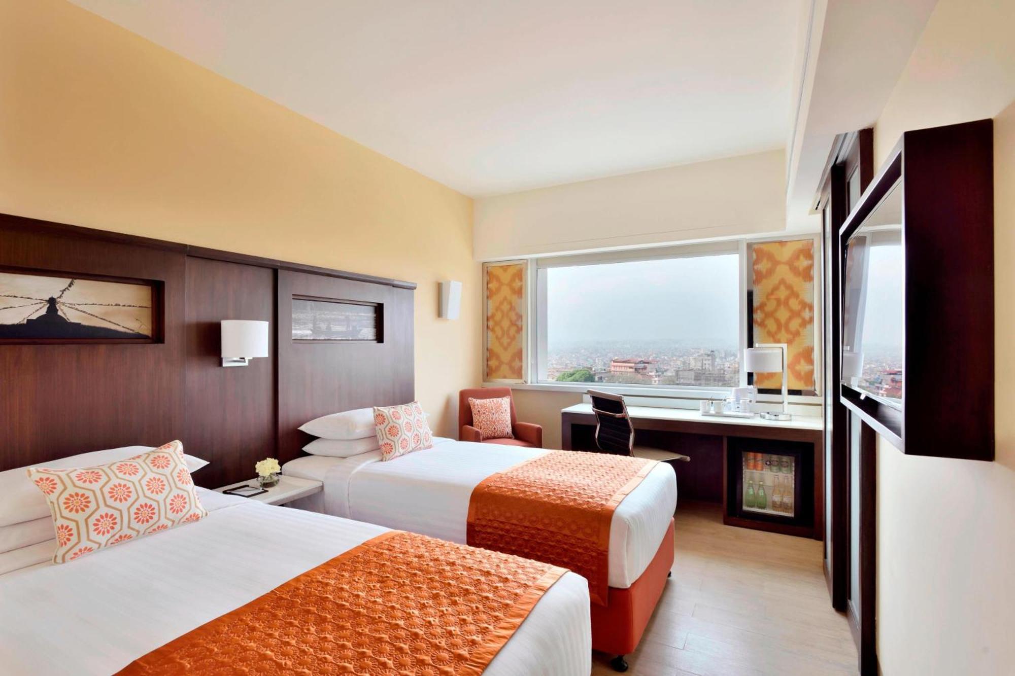 Hotel Fairfield By Marriott Kathmandu Exterior foto
