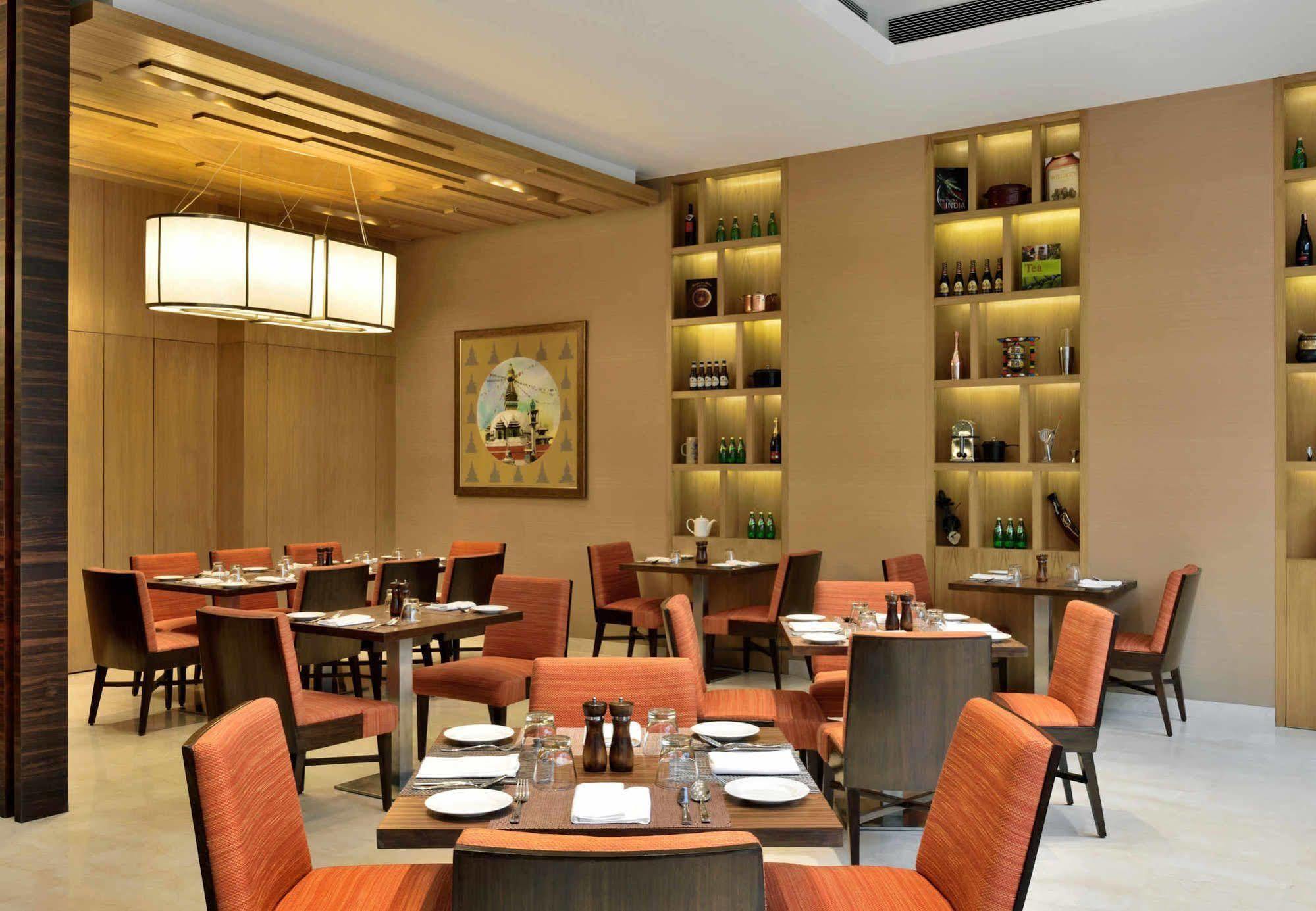 Hotel Fairfield By Marriott Kathmandu Exterior foto